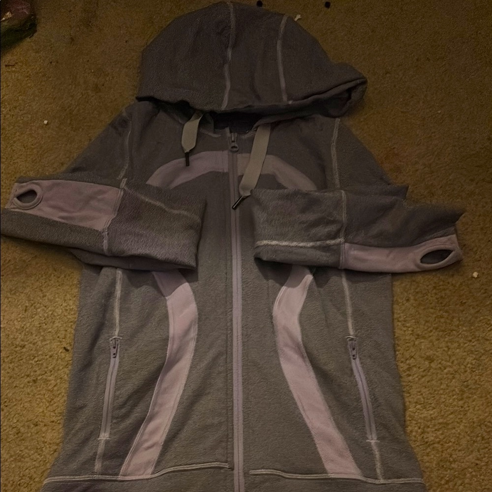 Lulu lemon women’s sports jacket size small/medium